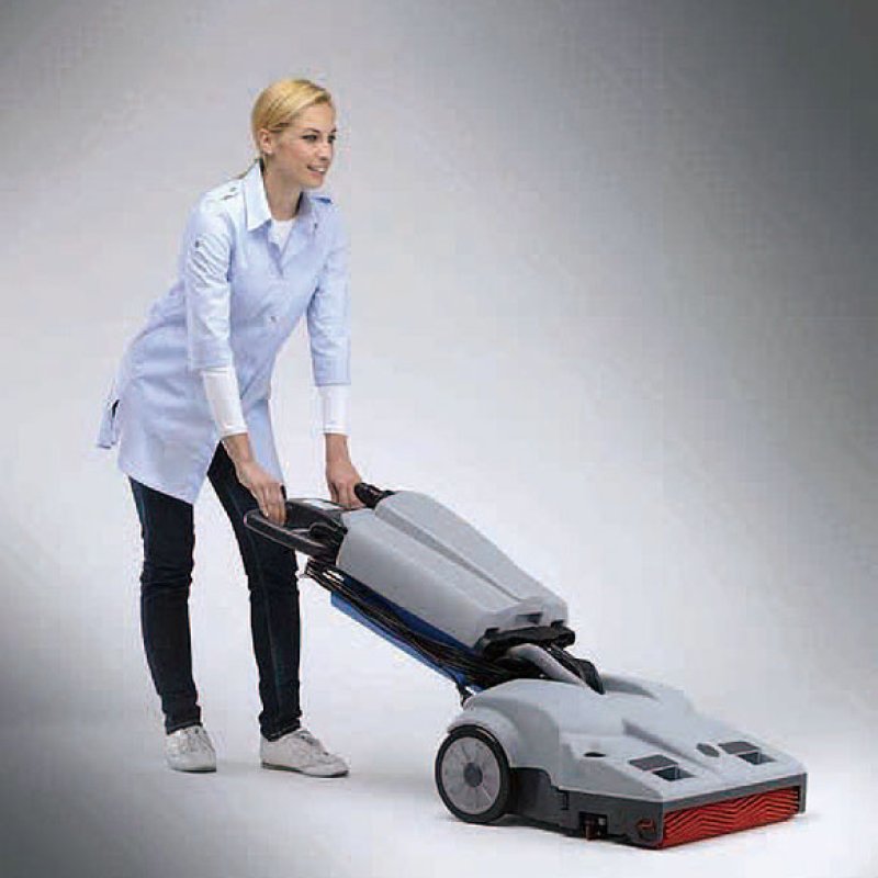 納期約2週間】【リース契約可能】レボテック LINDHAUS ウルフ LW46