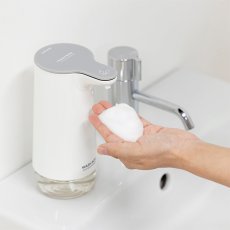 画像2: サラヤ ウォシュボン オートソープディスペンサー ホワイト UD6600F-W [12台] - ノータッチ式ディスペンサー【代引不可・個人宅配送不可】 (2)