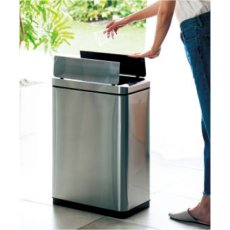 画像2: テラモト デラックスファントムセンサービン シルバー - 手をかざすだけで開くステンレスタイプのセンサー式ゴミ箱【代引不可】 (2)