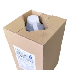 画像2: ノンスリップバスクリーナー [18L] - 洗浄と滑り止め加工を同時にできる洗浄剤 (2)