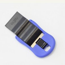 画像4: ナルビー ナピカZ 替刃３枚付 - ワンタッチロック機構付きガラススクレイパー (4)
