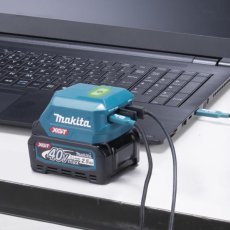 画像2: マキタ USB用アダプタ ADP002G - マキタバッテリでスマートフォンからノートパソコンまで高速充電(USB-PD対応) (2)