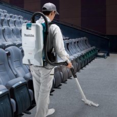 画像3: マキタ VC011GZ 本体のみ - 充電式背負いクリーナ[紙パック] (3)