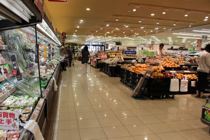 Duel 1840NX 導入事例　1. 食品スーパーマーケット