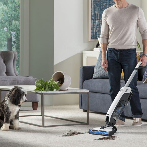 Hoover エボルブ イン 1(バッテリー・充電器付属) コードレスアップライト型クリーナー【代引不可・個人宅配送不可】-掃除機